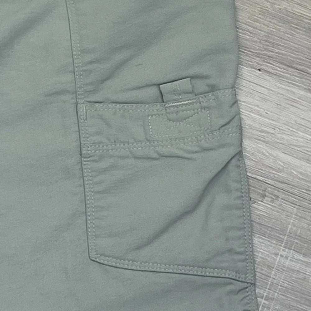 The North Face Shorts Mens 40‎ Mint Green Cargo Flat Front Outdoor Hike *Read*